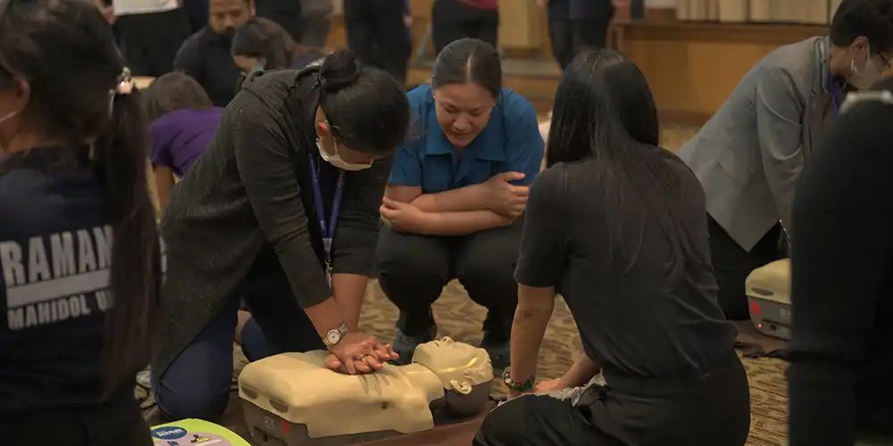 05-First-Aid-CPR-Training-for-MUIC-Staff