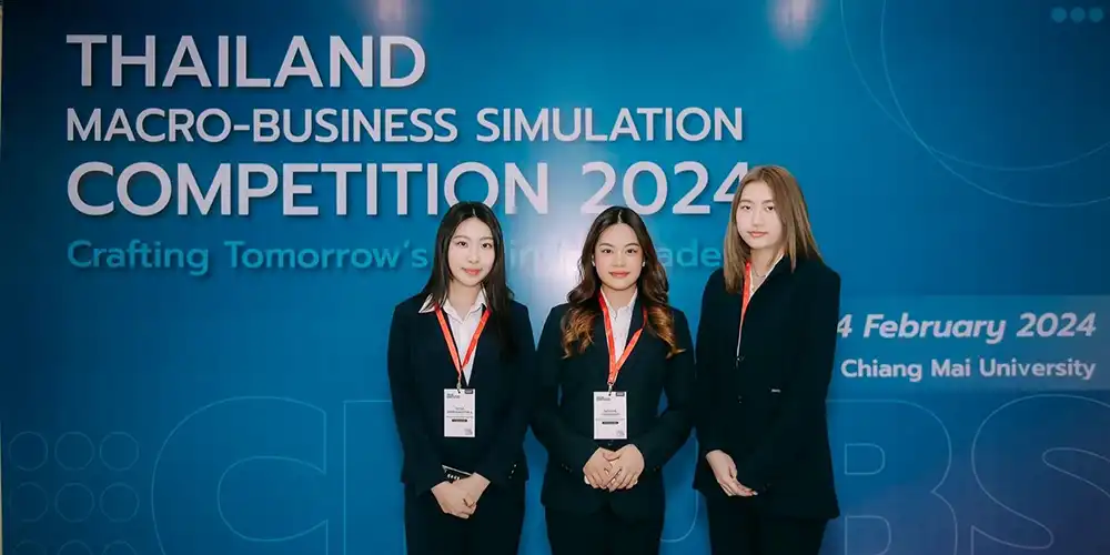 02-MUIC-Students-Reach-Semi-finals-in-Thailand-Macro-Business-Simulation-Match