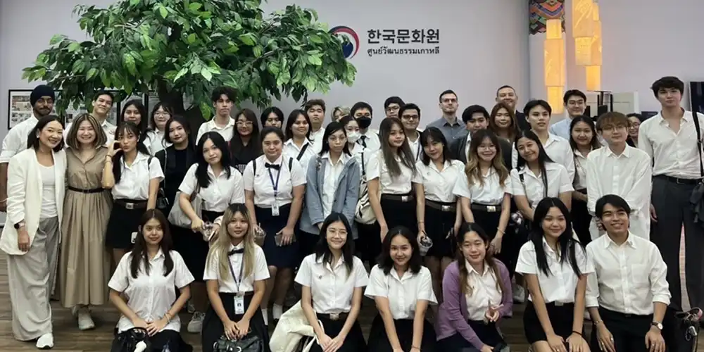 01-IRGA-Students-Visit-Korean-Embassy-Korean-Cultural-Center