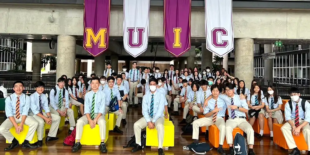 08-MUIC-Welcomes-Visitors-from-Harrow-International-School-Bangkok