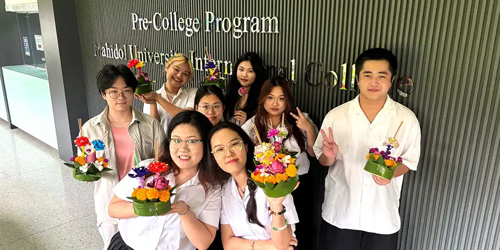 02-Loy-Krathong-Workshop-Highlights-–-A-Creative-Celebration